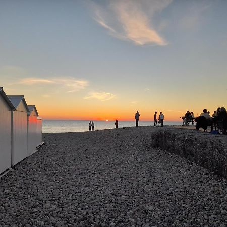 Charmante Villa Plein Sud 50M De La Plage - Balcon Vue Laterale Sur Mer - Equipee De La Fibre, Wifi, Internet Mers-les-Bains Eksteriør billede