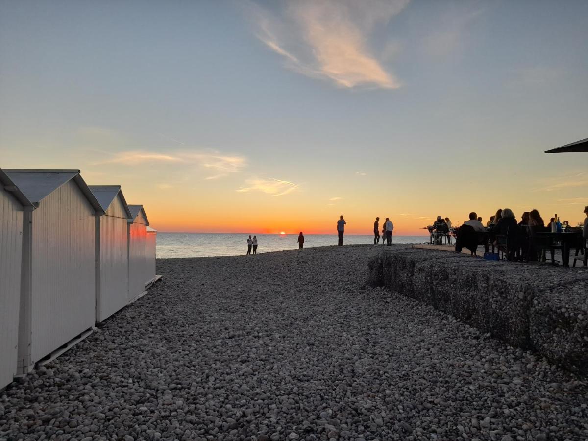 Charmante Villa Plein Sud 50M De La Plage - Balcon Vue Laterale Sur Mer - Equipee De La Fibre, Wifi, Internet Mers-les-Bains Eksteriør billede